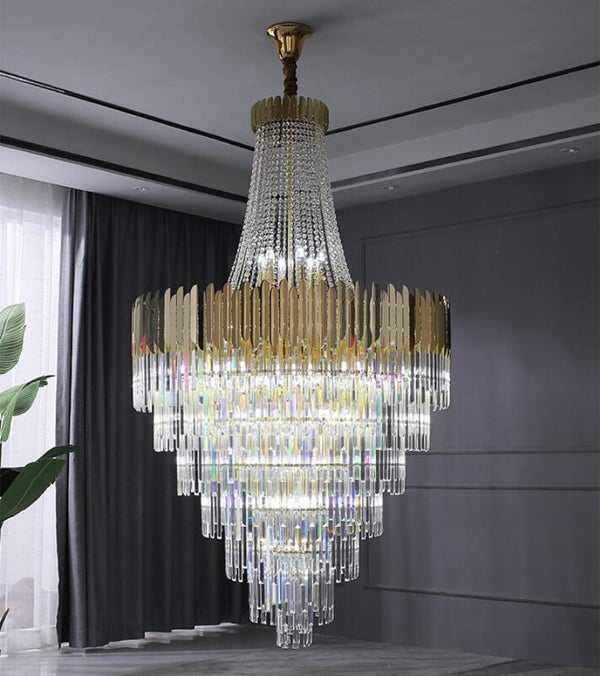 Grand lustre en cristal or villa de luxe